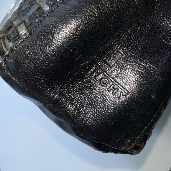 Givenchy Vintage Woven Signature with Acrylic Handles - Picture 15 of 16